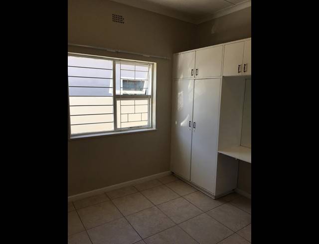 3 BEDROOM PROPERTY TO RENT IN GOODWOOD CENTRAL